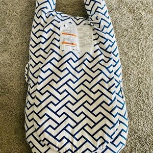 DockAtot Deluxe Cover in LoveLinks